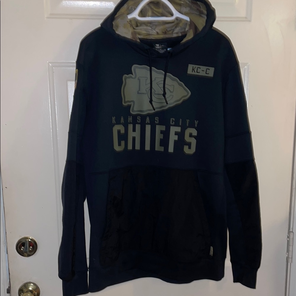 TGIF SALE😱😱NIKE NFL Kansas City Chiefs Black Hoodie
